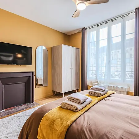 La Maison Opaline